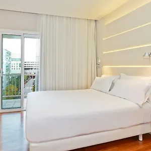 Szálloda Nh Les Corts Barcelona